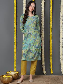 Vaamsi - Women Green Silk Floral Printed Straight Kurta