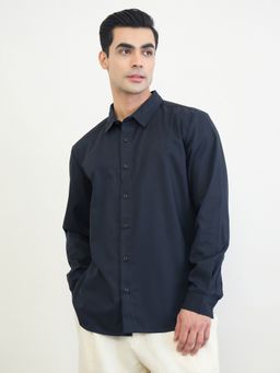 Styli - Men Navy Blue Regular Fit Full Sleeve Solid Smart Shirt