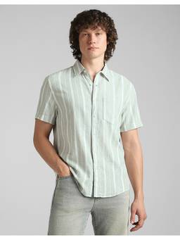 American Eagle - Men Green Short-Sleeve Button-Up Shirt