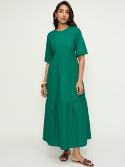 Femmella - Green Poplin Tiered Maxi Dress