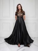 Black color option, Currently selected