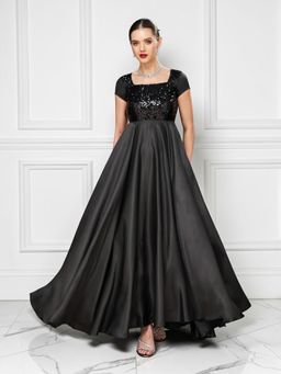 Miss Chase - Women's Black Short Sleeve Embellished Polyester Fit And Flare Maxi Dress