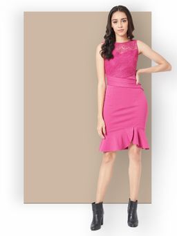 Miss Chase - Women's Pink Round Neck Sleeveless Solid Ruffled Knee Length Dress