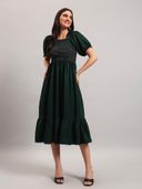 Green color option, Sold out, Currently selected