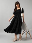 Black color option, Sold out, Currently selected