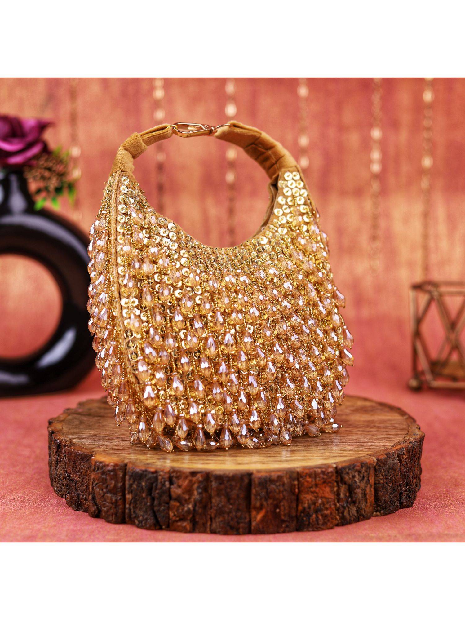 American Crystal Embedded Gold Vintage Clutch Bag