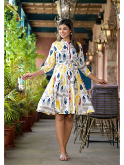 Juniper - White Ikat Printed Liva Rayon Women Button Closure Dress with Belt (Set of 2)