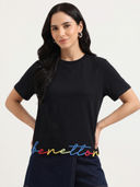 Black color option, Currently selected