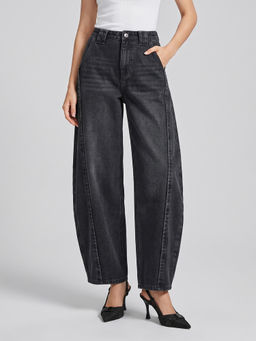 MIXT by Nykaa Fashion - Women Black Solid Denim Jeans