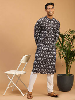 Vastramay - Men Black Cotton Blend Kurta Pyjama (Set of 2)