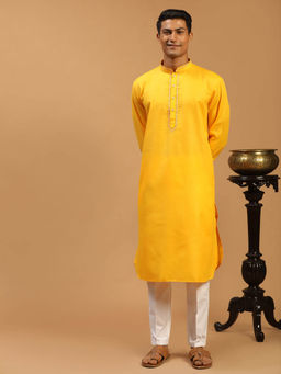 Vastramay - Men Yellow Cotton Blend Kurta & Pyjama (Set of 2)