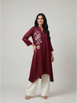 Barara Ethnic - Maroon Embroidered Kurta