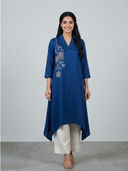 Navy Blue color option, Currently selected