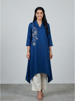Barara Ethnic - Blue Embroidered Kurta