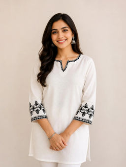 Barara Ethnic - White Embroidered Kurti