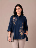 Navy Blue color option, Currently selected