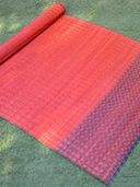Red color option, Sold out, Currently selected