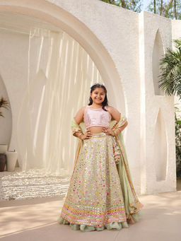 Fayon Kids - Green Embroidered Choli with Lehenga and Duptta (Set of 3)