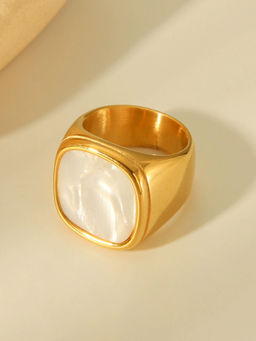 AQUASTREET - Mens White Shell Square 18K Gold Plated Waterproof Anti-Tarnish Ring