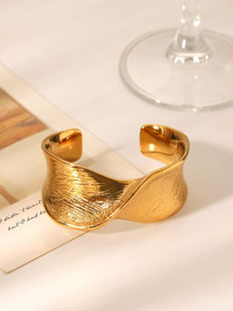 AQUASTREET - Twisted Textured 18K Gold Plated Waterproof Anti-Tarnish Cuff