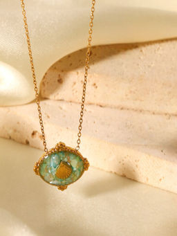 AQUASTREET - Green Crushed Shell Oval Pendant 18K Gold Plated Waterproof Anti-Tarnish Necklace