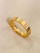 Gold color option