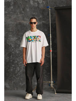 Bonkers Corner - Marvel Signature Oversized T-Shirt