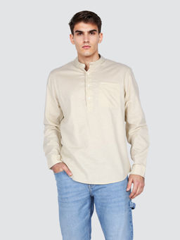 Lee - Men Beige Solid Comfort Fit Shirt