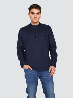Lee - Men Navy Blue Solid Comfort Fit Shirt