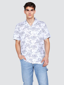Lee - Men White Printed Comfort Fit Shirt