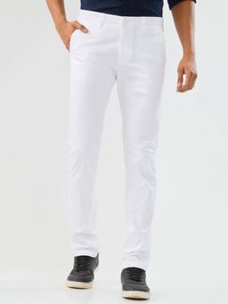 Spykar - White Solid Slim Fit Mid Rise Trousers For Men