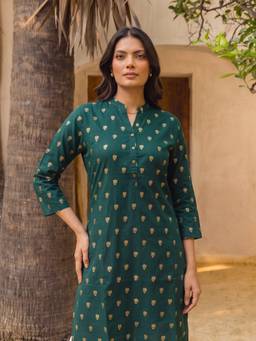 Rangita - Women Green Cotton Kurta