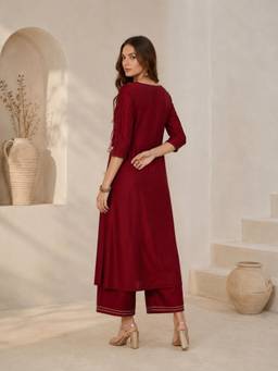 INDO STREET - Women Maroon Rayon Kurta and Pant