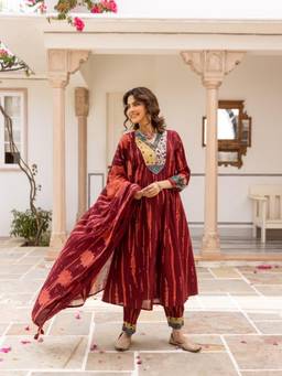 BERRYLICIOUS - Women Maroon Cotton Kurta with Pant and Dupatta