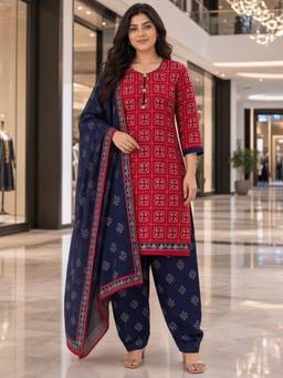 Rajnandini - Women Red Cotton Kurta with Bottom and Dupatta