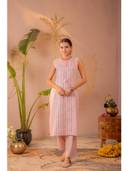 Pink color option, Sold out