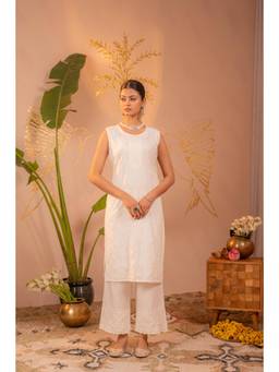 Juniper - Women White Viscose Kurta and Pant