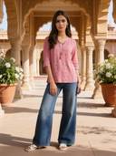 Pink color option, Currently selected