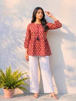 Rangita - Women Maroon Cotton Tunic