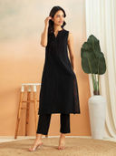 Black color option, Sold out, Currently selected