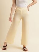 Beige color option, Currently selected