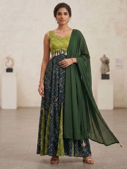 HOUSE OF JAMOTI - Leher Green Bandhani Anarkali Kurta with Dupatta