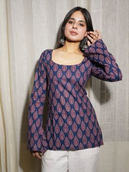 THE SAYURI - Avira Deep Back Bell Sleeved Kurti