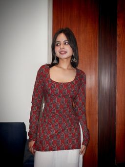 THE SAYURI - Ravya Full Sleeve Corset Kurti