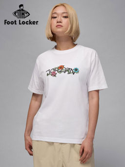 Nike - Women Jordan Brooklyn T-shirt