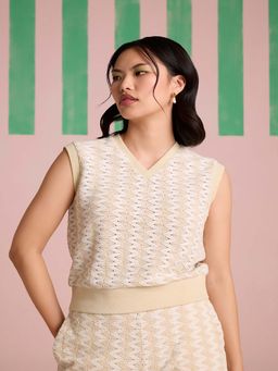 Muvazo - Stracciatella Crochet Beige Top