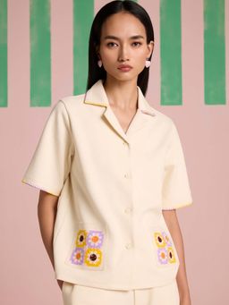 Muvazo - Meringue Crochet Stitch Peach Shirt