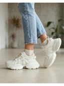 White color option, Sold out, Currently selected