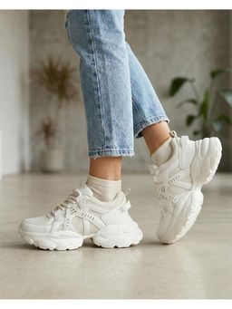 Carlton London - Women's Breathable Mesh Fashion Walking Sneakers - White