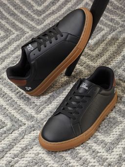 Campus - ELAN-08 Black Men Sneakers